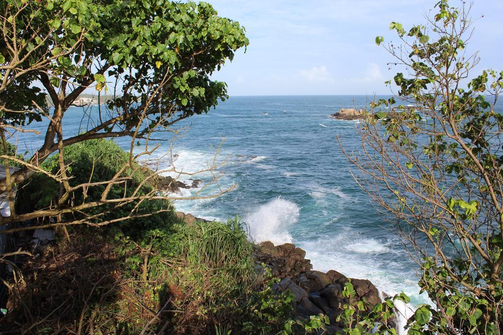 Santori Unawatuna Exterior photo